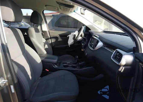 2018 Kia Sorento 2.4L L from USA, damaged, VIN 5XYPG4A35JG339049